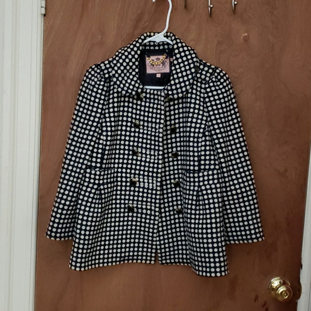 Skirt suit